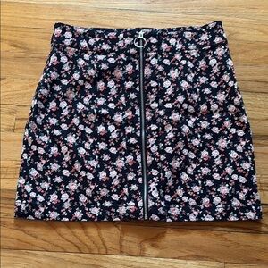 Forever 21 Black Floral Pencil Skirt